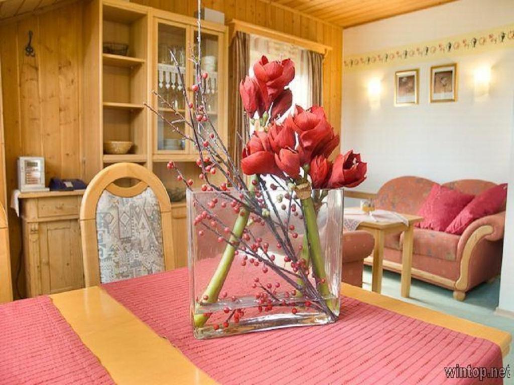 Pension Landhaus Riedelstein 德拉塞尔斯里德 外观 照片